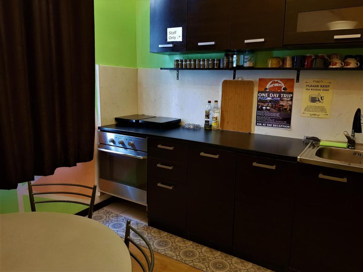 "No Party & Many Rules" Hostel N1 София Экстерьер фото